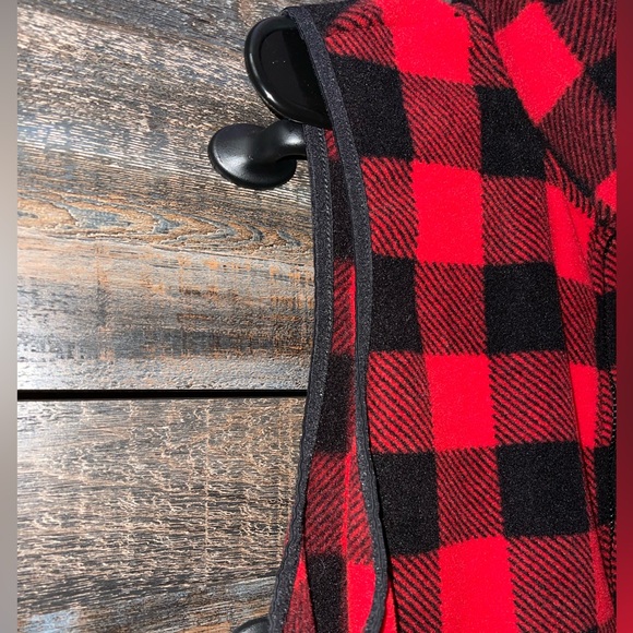 ❤️🖤Chaps Sport Buffalo Plaid fleece vest with long mock neck. Size Large.🖤❤️ - Picture 10 of 10